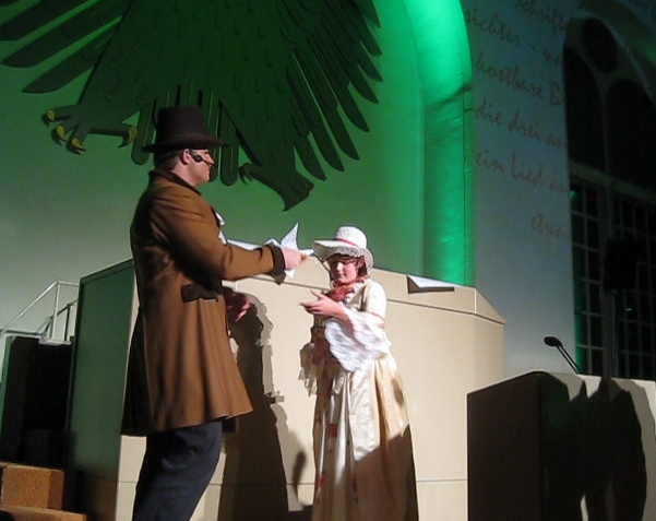 Denis Leupolt mit Konstanze Palm als Minna Stock, „Götterfunken“, 2009