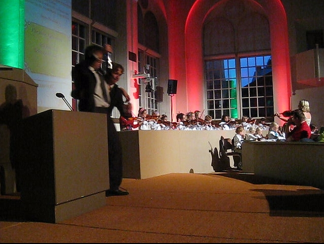 Bühnenszene mit dem Orchester im Alten Wasserwerk, „Götterfunken“, 2009